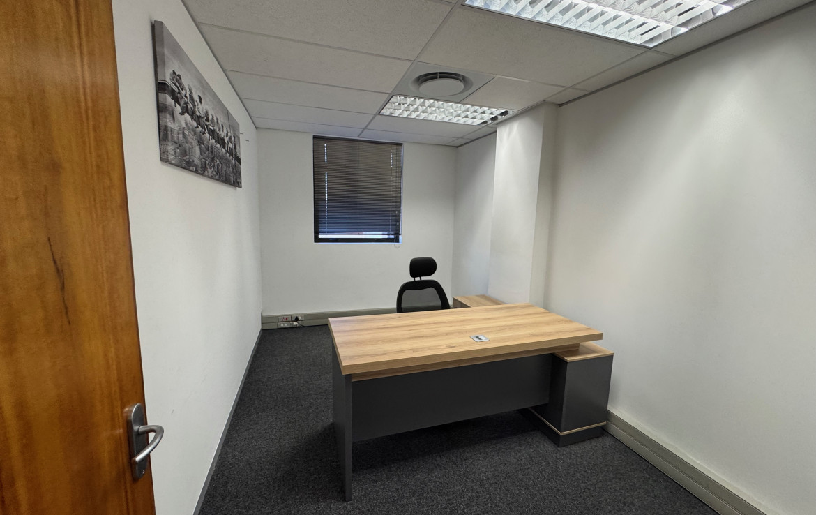 rooted-properties-office-tolet-forrent-boulevard-place-century-city-commercial-property2