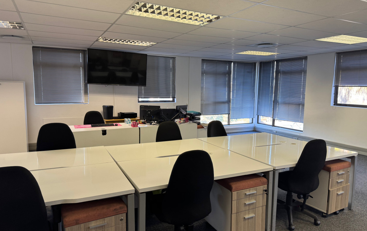 rooted-properties-office-tolet-forrent-boulevard-place-century-city-commercial-property6