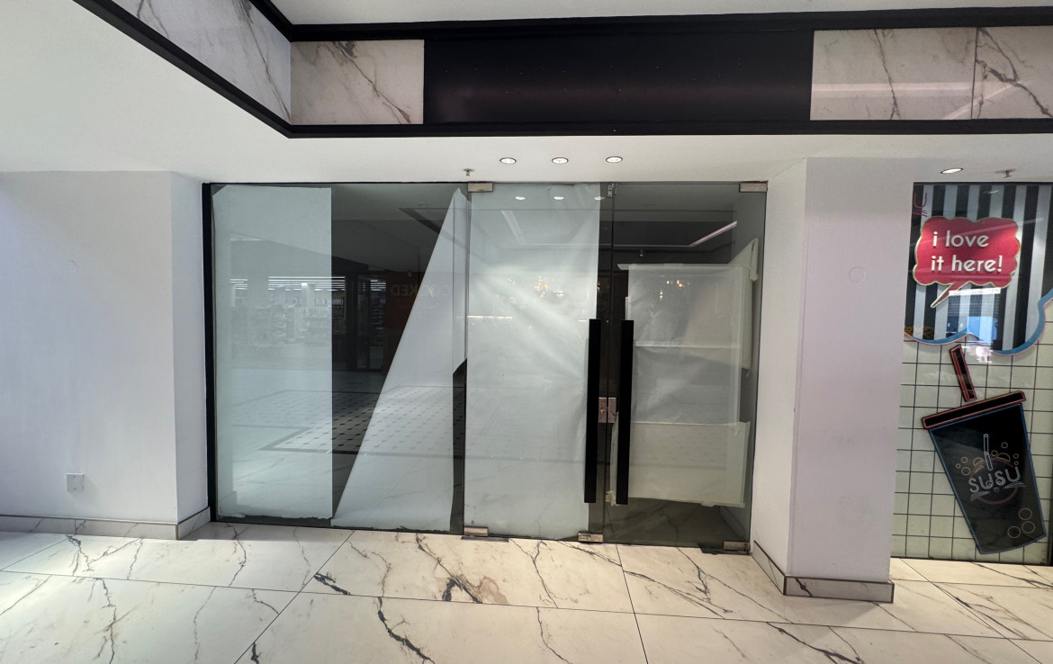 rooted-properties-retail-shop-to-let-in-sea-point2