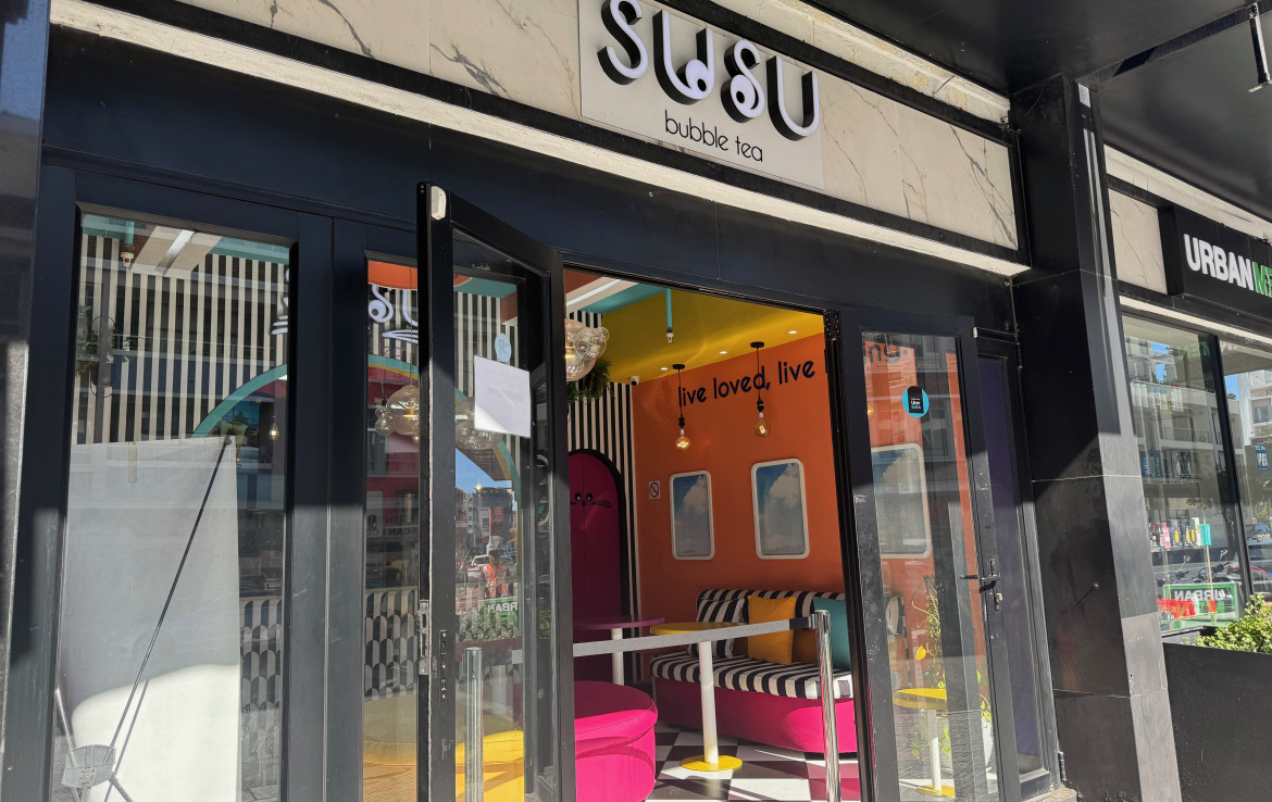 rooted-properties-retail-to-let-shop-forrent-seapoint-capetown-commercial-property-adelphi-shopping-centre2