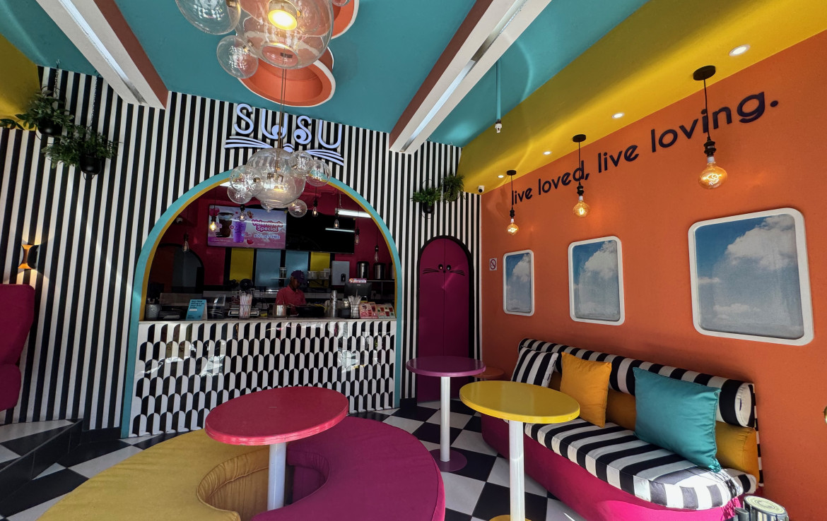 rooted-properties-retail-to-let-shop-forrent-seapoint-capetown-commercial-property-adelphi-shopping-centre6