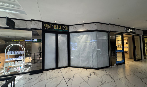 rooted-properties-shop-retail-tolet-for-rent-sea-point-adelphi-shopping-centre1